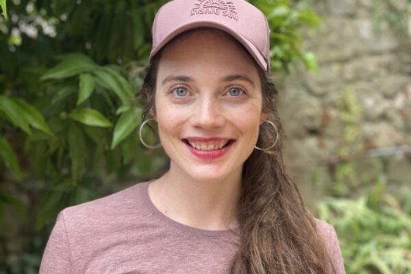 Caitlin la professeur de country